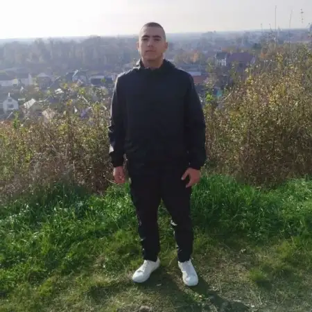 Mykhailo, 19Акжар, Казахстан 
