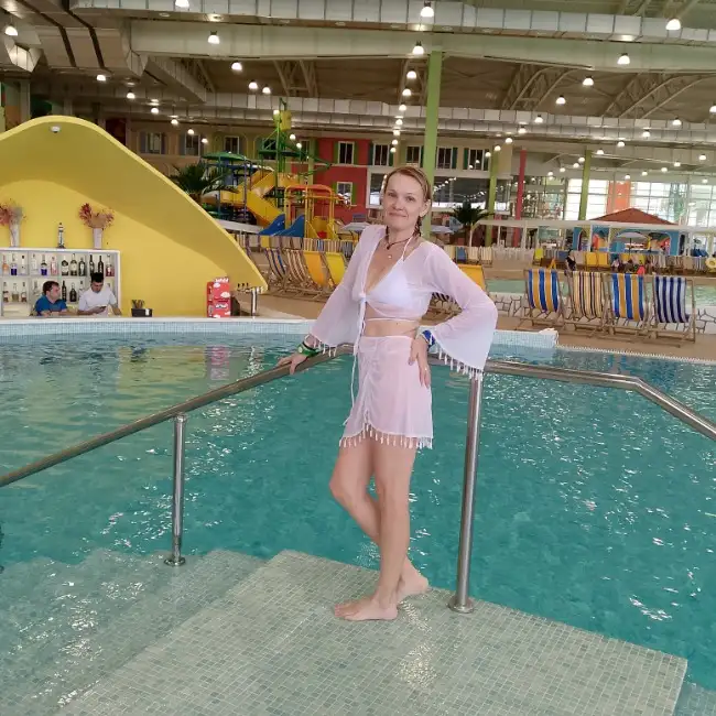 Natalie, 50