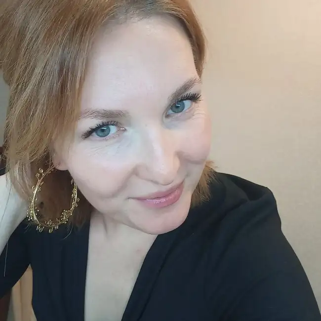 Ксения, 41