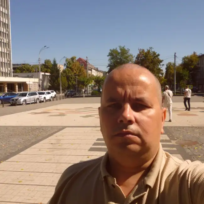 Vladimir, 40