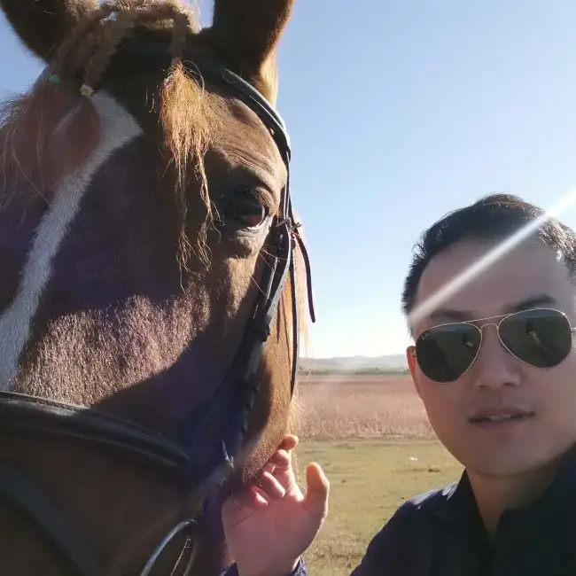 Максим, 43