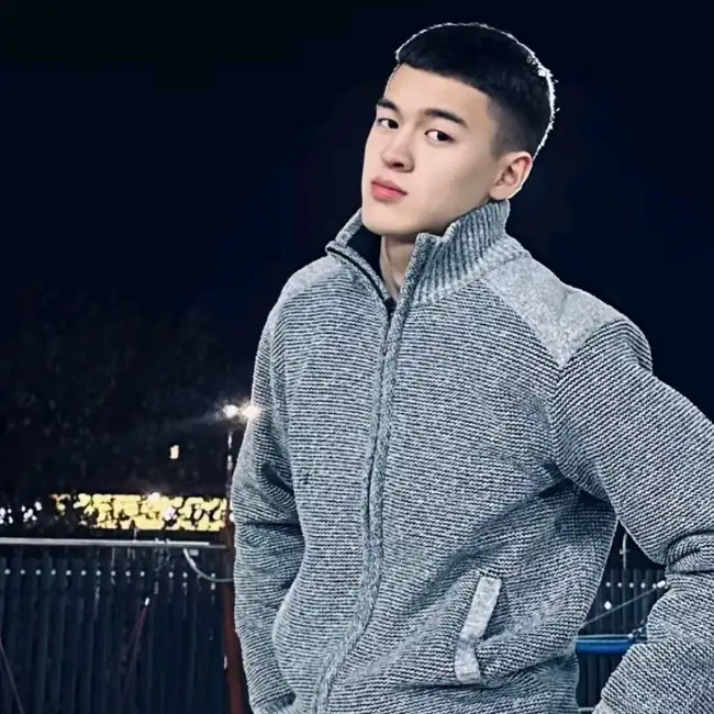 Аза, 20, Алматы, Казахстан - KZ DATE